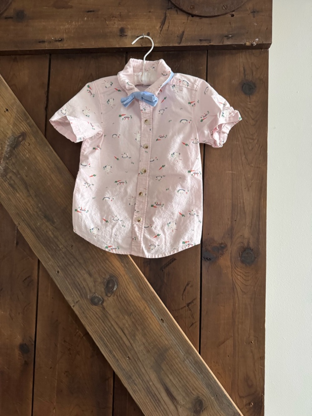 4/$12 Old Navy Light Pink Short-Sleeve Button-Down Shirt with Bunnies & Blue Bow